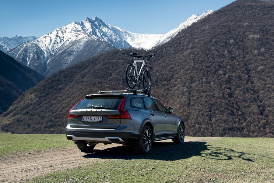  Volvo V90 D5 Cross Country 2016 года  (WW) (фото 33 из 36)